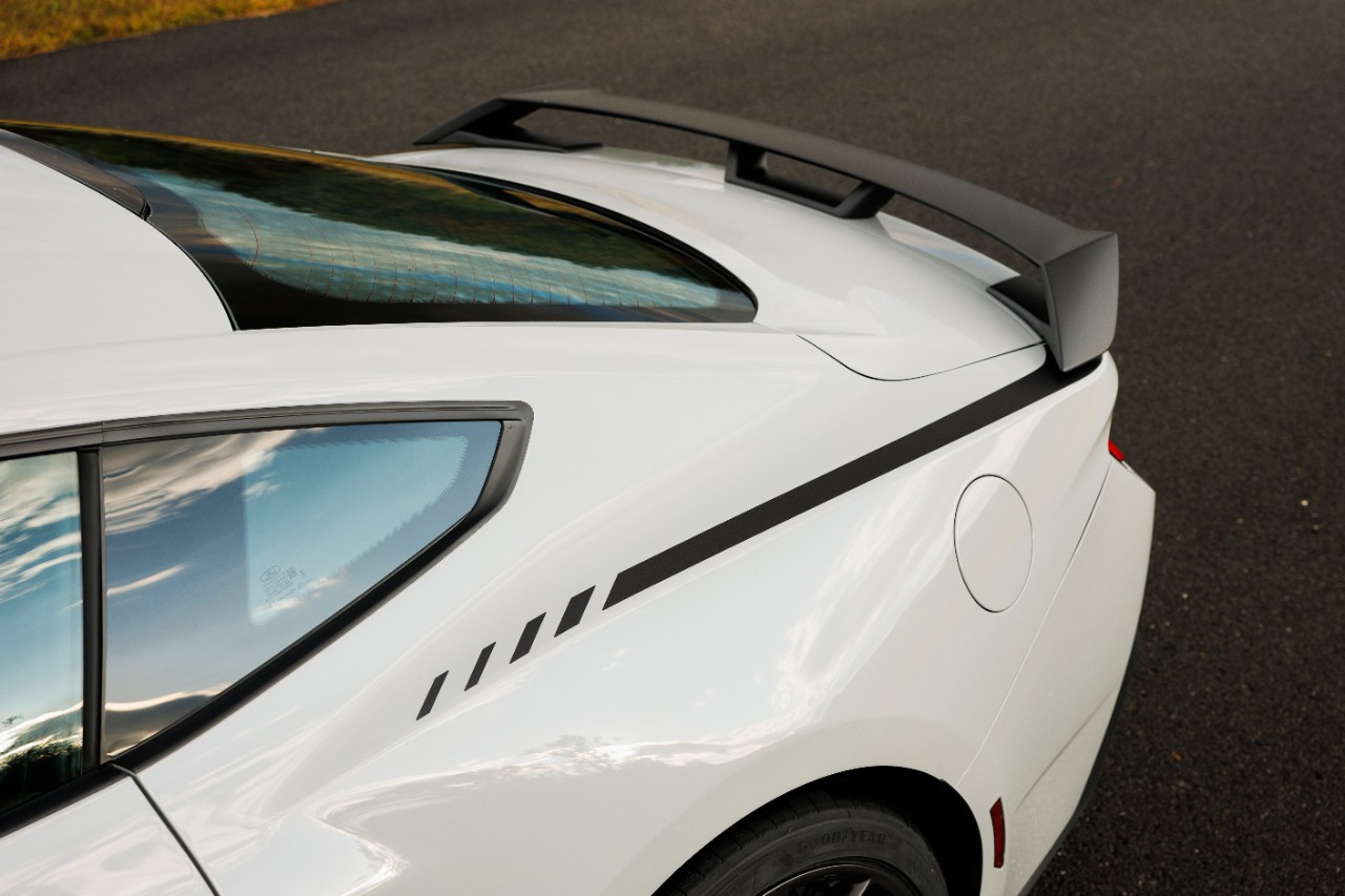 Ford Mustang RTR Package_23_403